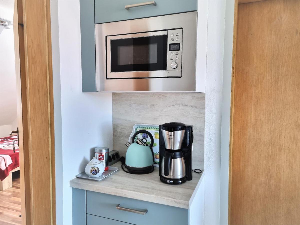 Apartment Bayreuth, Grosse Ferienwohnung Im Haus Mit Kunst, 3 Schlafzimmer, Kueche, Parkplatz 외부 사진